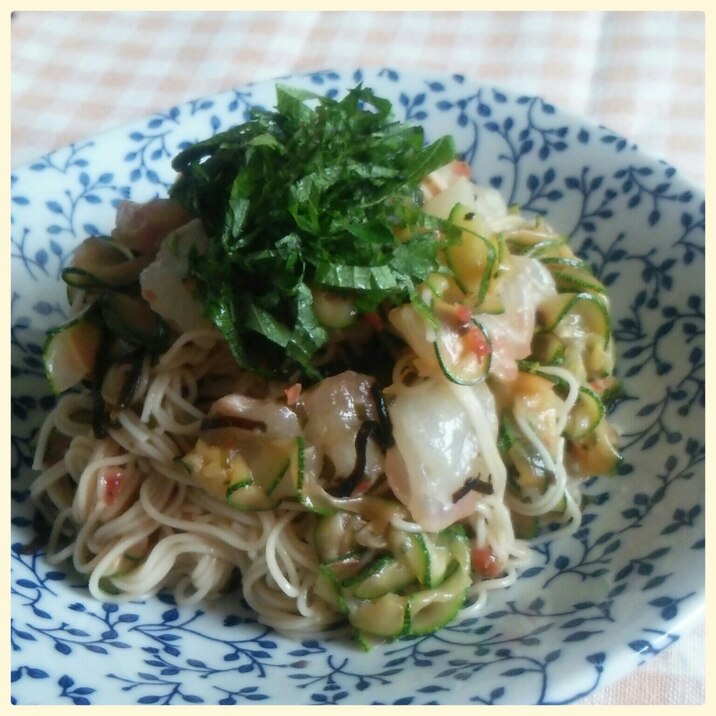 鯛とズッキーニのそうめん